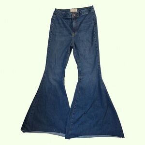 Free People Stretch Flared Blue Jeans 29
